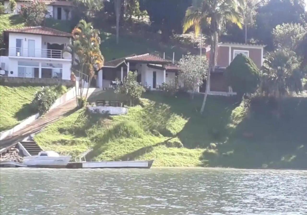 Maravilhoso Sitio Na Beira Da Represa Villa Igaratá Екстериор снимка