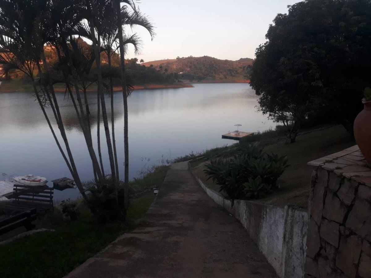 Maravilhoso Sitio Na Beira Da Represa Villa Igaratá Екстериор снимка